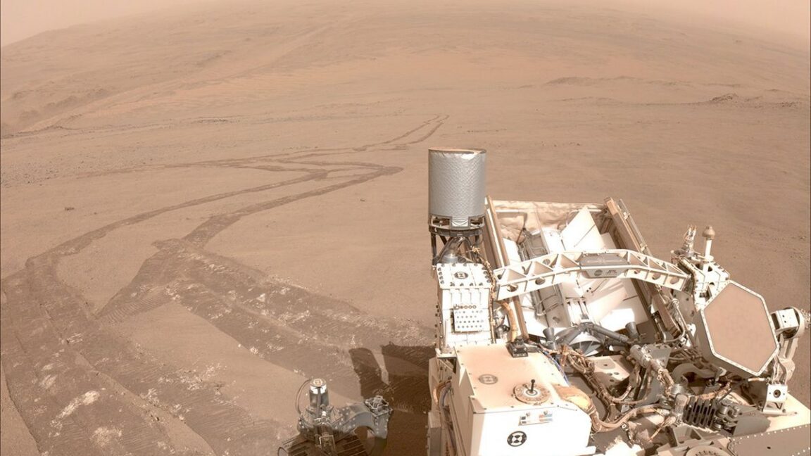 the first self driving vehicle on mars has proven to be a smashing success