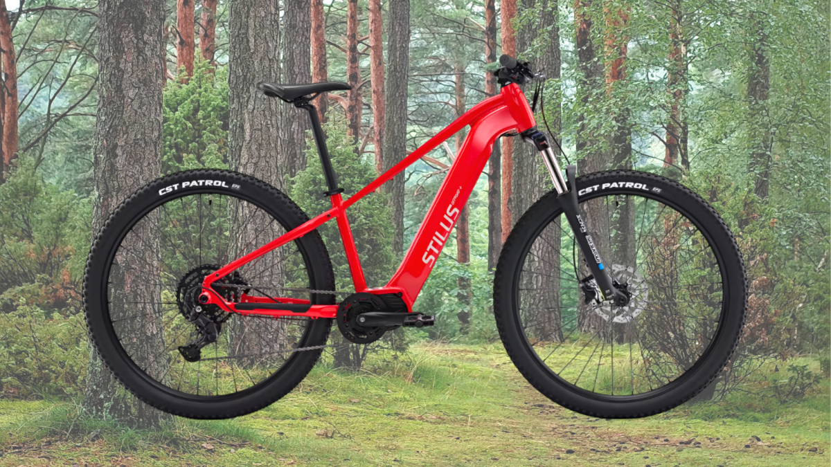decathlon baisse le prix de son récent vtt électrique conçu pour les randonnées